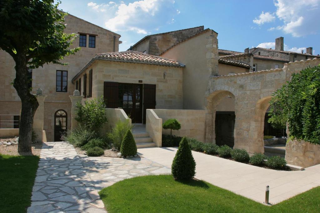Hotel Au Logis Des Remparts Saint-Émilion Quarto foto